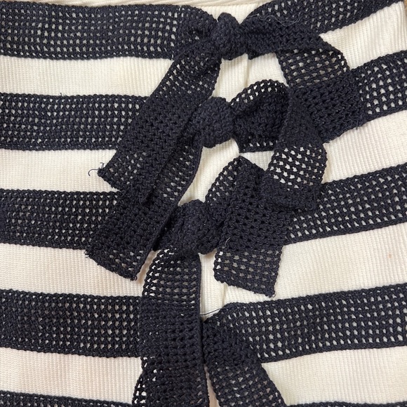 Nanette Lepore Striped Bow Skirt ❤️🌹❤️ - Picture 6 of 8